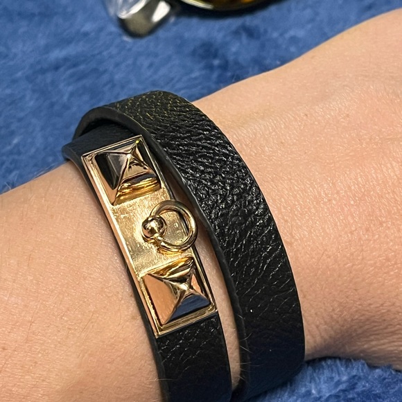 Simple Chic Black Wrap Bracelet Beach Chill Cute - Picture 3 of 3